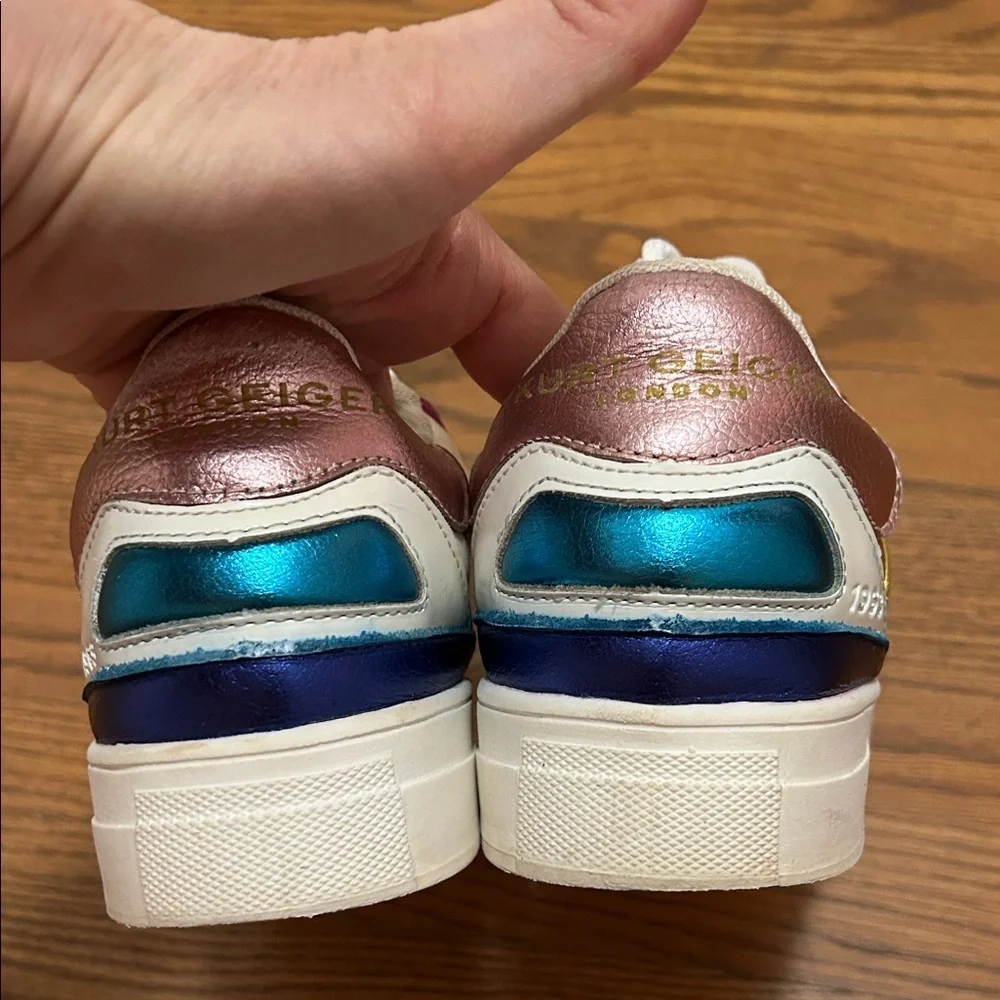 Kurt Geiger of London Mini Southbank Metallic Sneakers size 3 - Picture 4 of 9